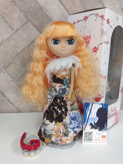Duna-Orange-doll Lot.191