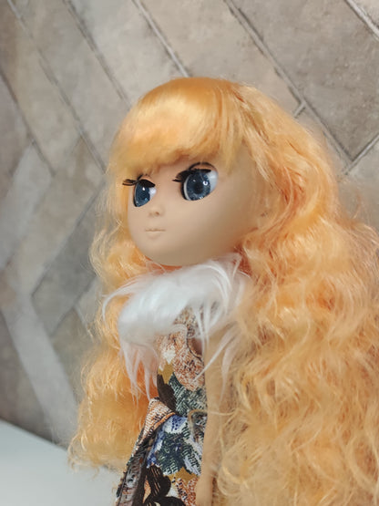 Duna-Orange-doll Lot.191