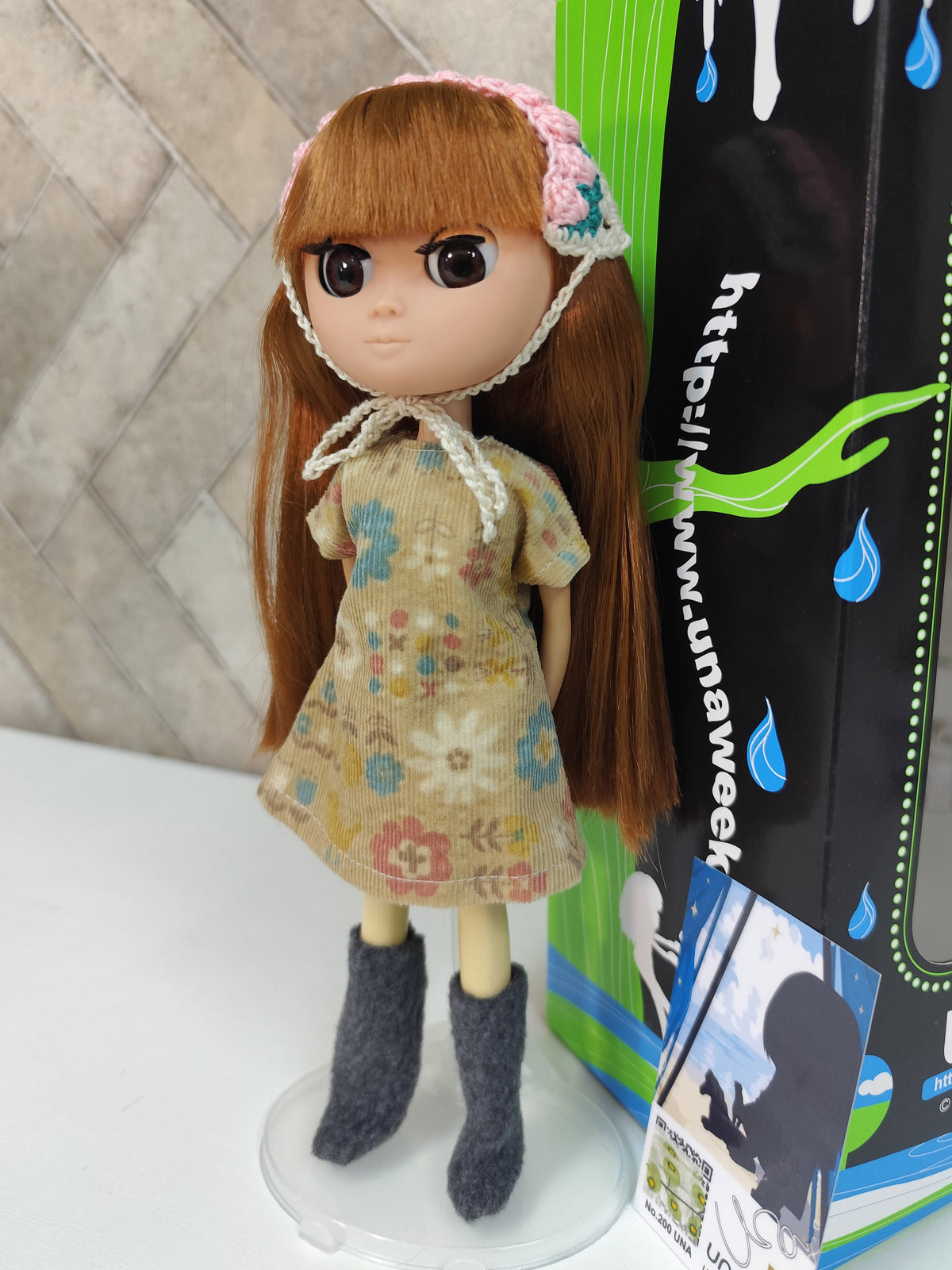 una-doll Lot.200