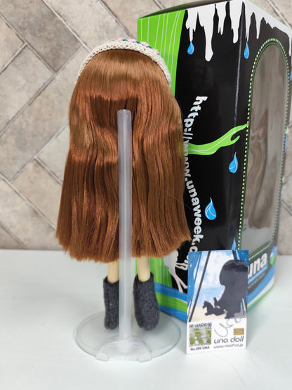 una-doll Lot.200
