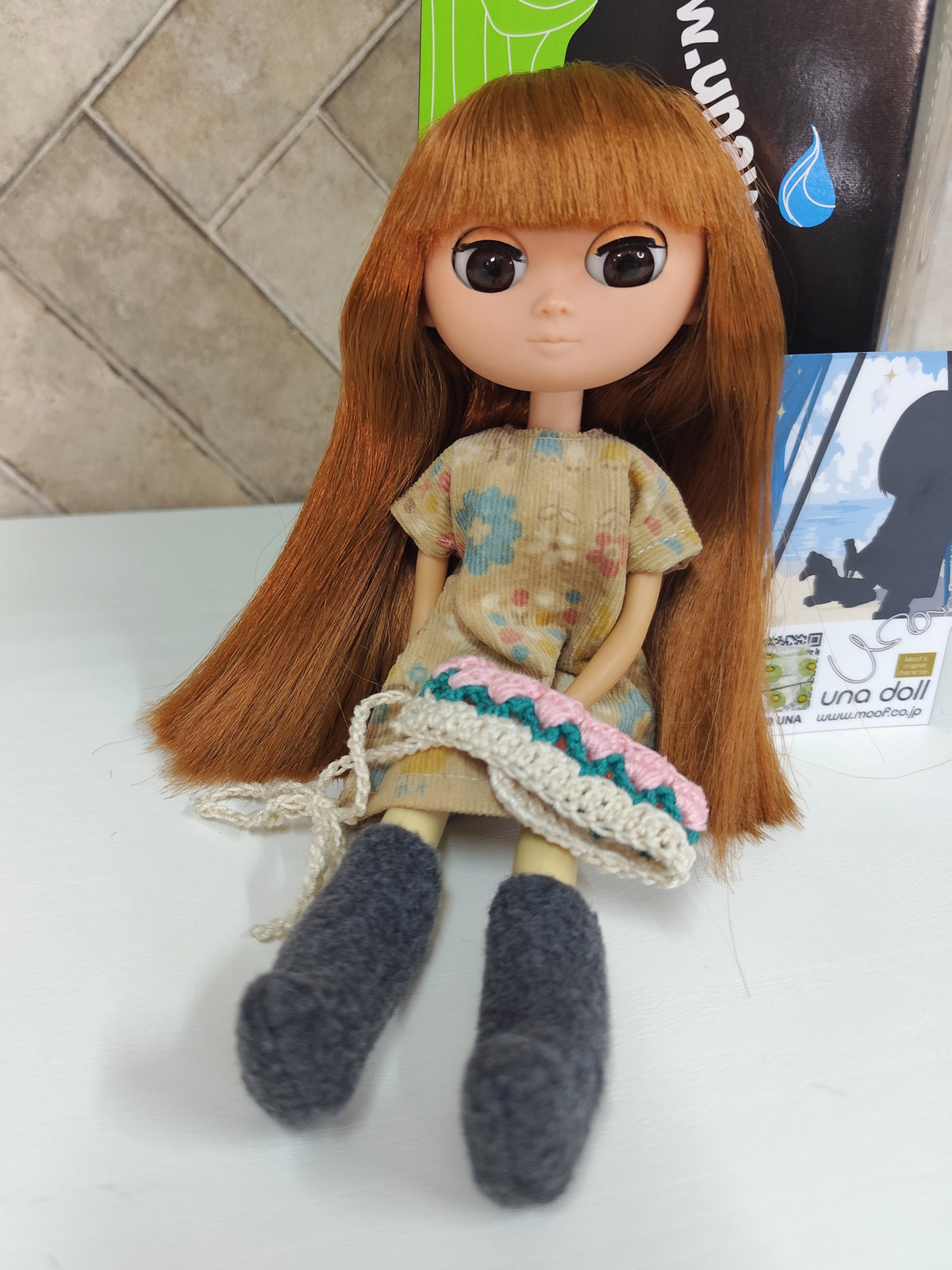 una-doll Lot.200