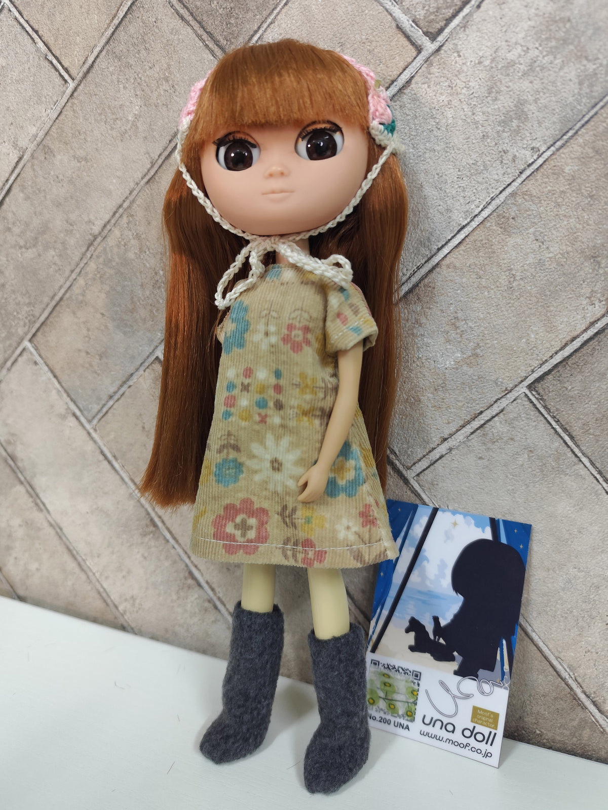una-doll Lot.200