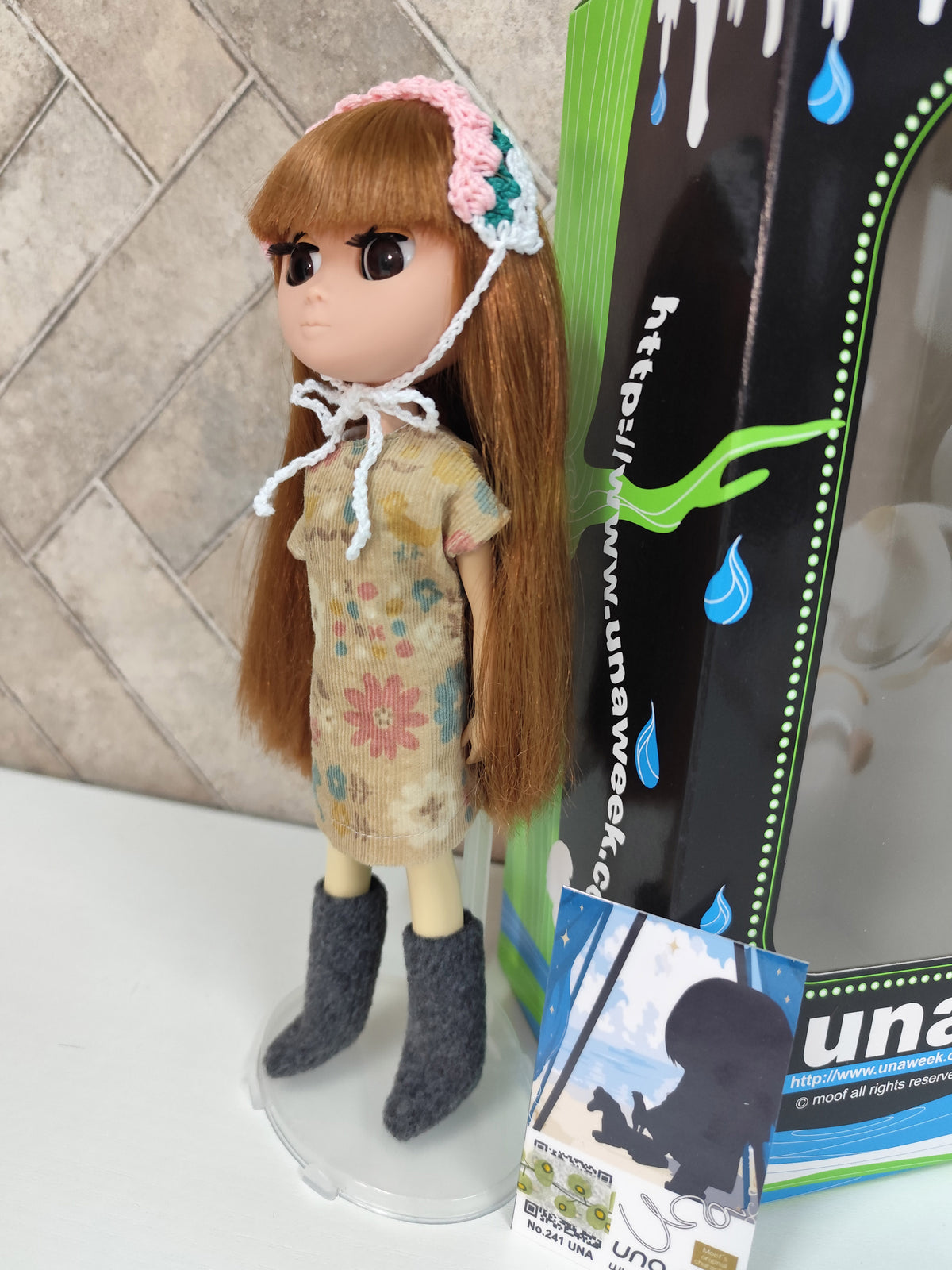 una-doll Lot.241