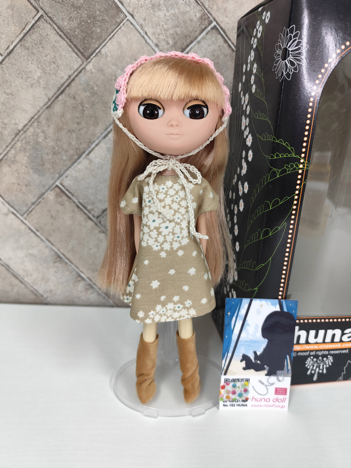 huna-doll Lot.182