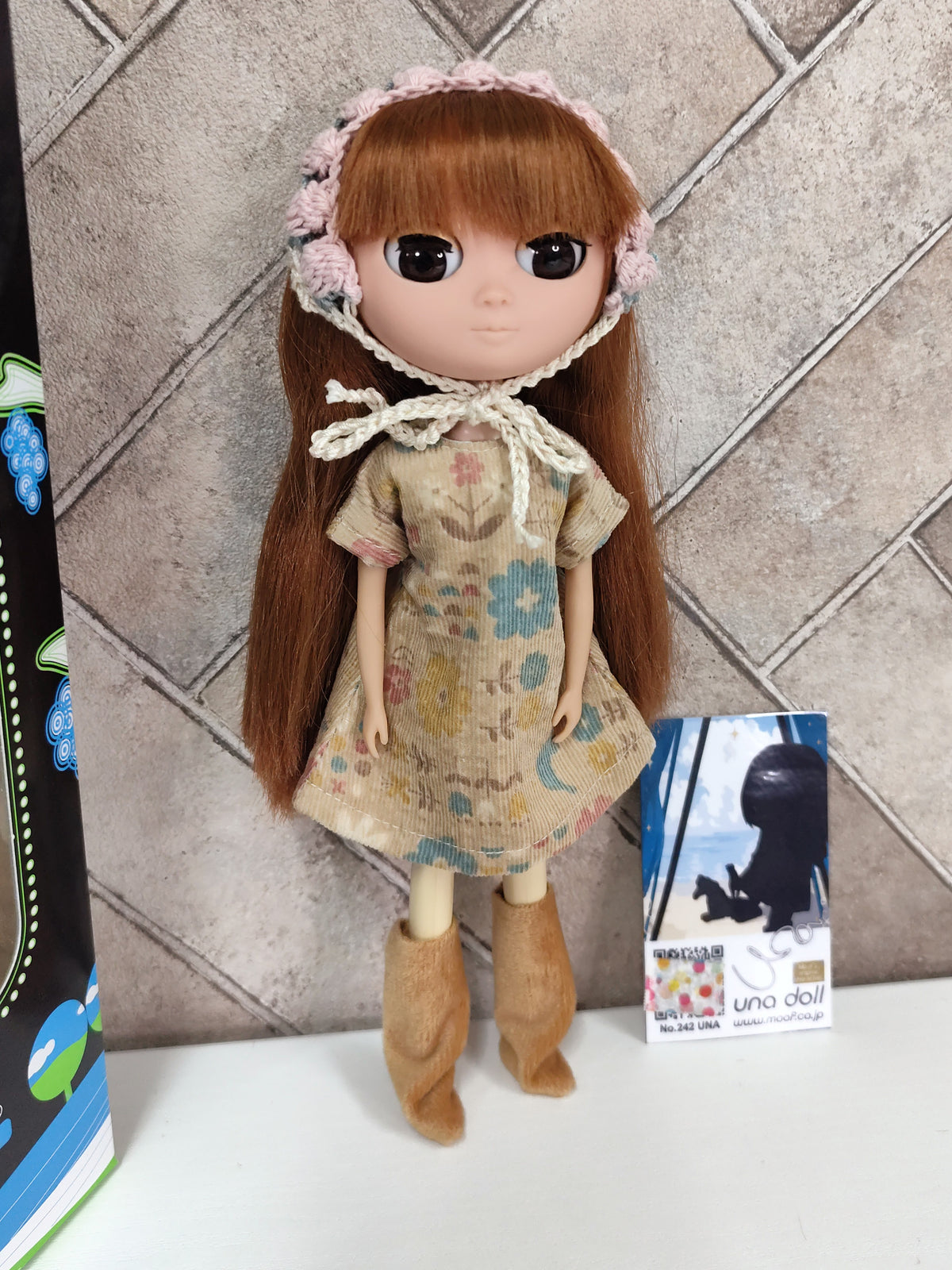 una-doll Lot.242