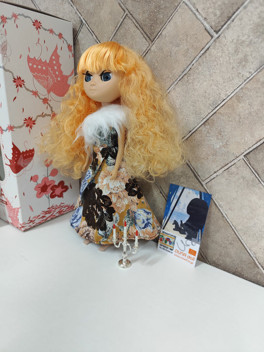 Duna-Orange-doll Lot.192
